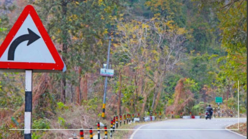 An image showing a road sign